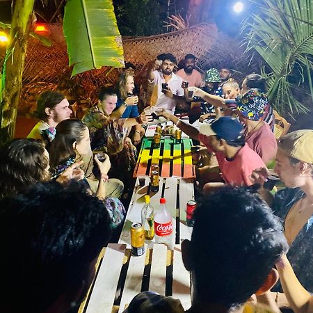 Reggae Paradise Hostel Sigiriya Buitenkant foto