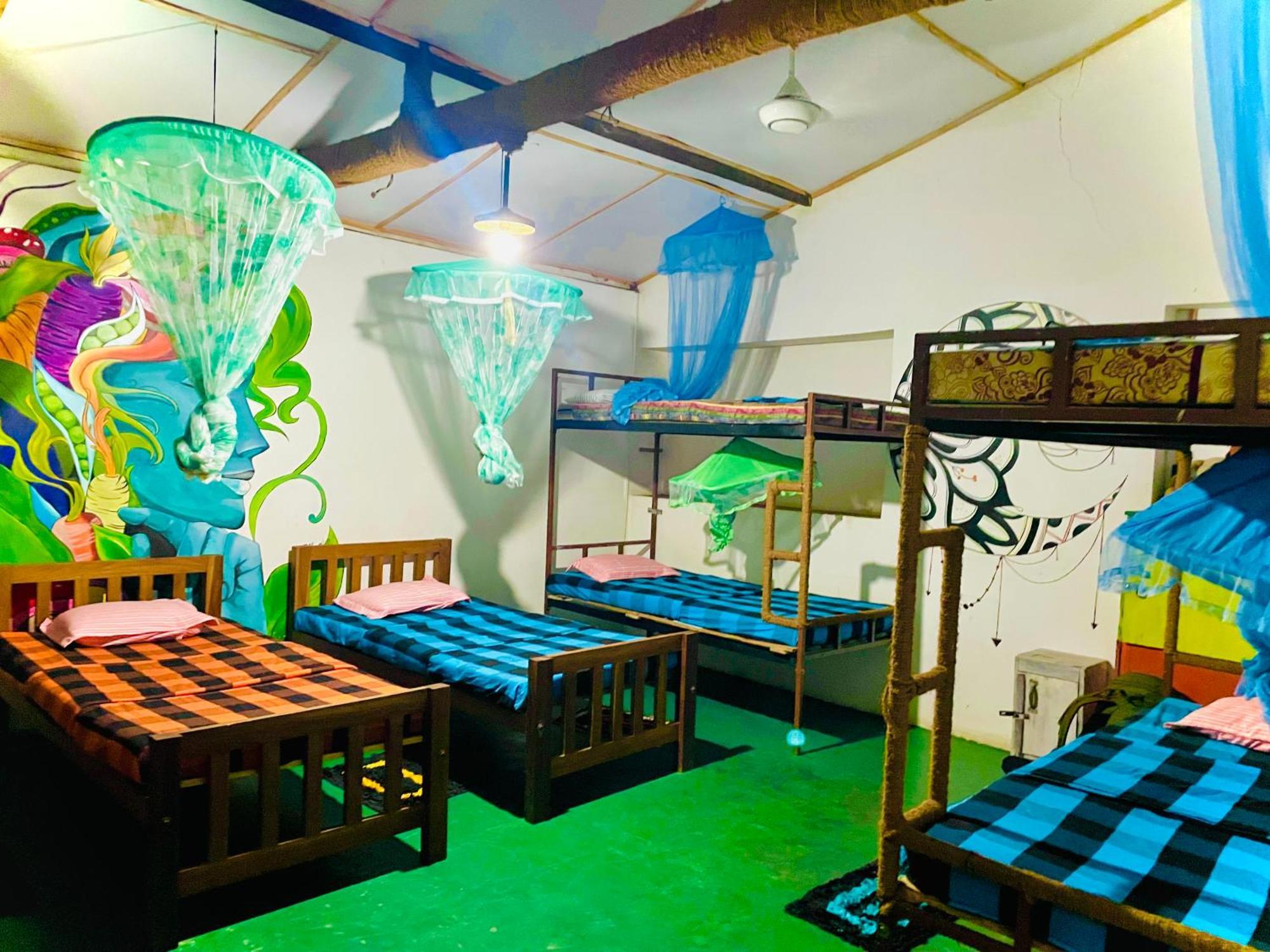 Reggae Paradise Hostel Sigiriya Buitenkant foto